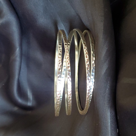 Hammered Silver Wrapped Bangle Premier Designs Bracelet - Picture 2 of 2